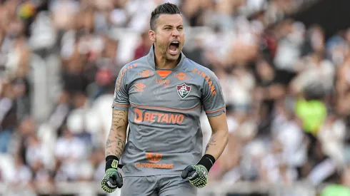 Fábio, do Fluminense, é procurado para assinar com importante SAF do Brasileirão. Foto: Thiago Ribeiro/AGIF
