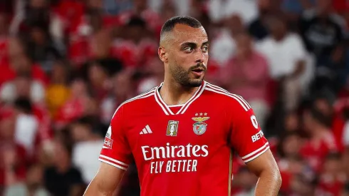 Benfica topa negociar Arthur Cabral com time do Brasileirão, mas impõe condição para assinar acordo. (Foto: Divulgação/SL Benfica)
