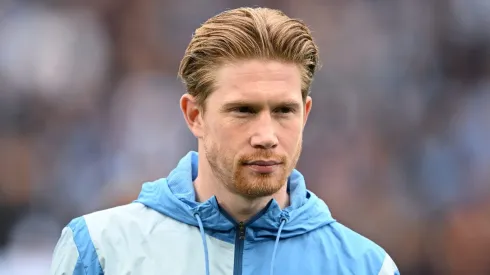 Manchester City tem interesse em 5 jogadores para suprir a saída de De Bruyne. 
