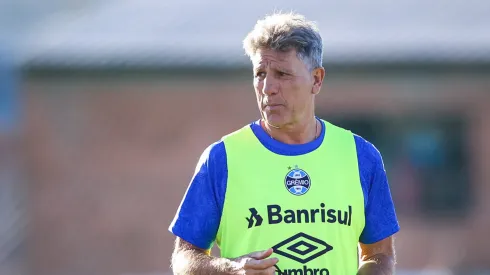 Renato saiu em defesa de jogador gremista (Foto: Lucas Uebel/Grêmio/Divulgação)
