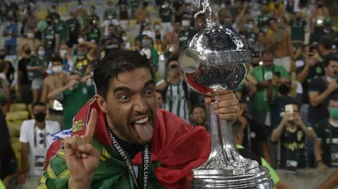 Abel Ferreira quer reforço que se encantou na Libertadores. Foto: Mauro Pimentel – Pool/Getty Images
