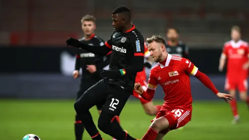 Edmund Tapsoba  zagueiro do Bayer Leverskusen
