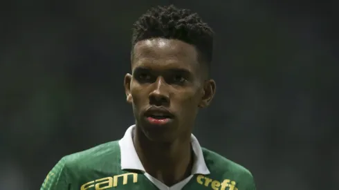 Estevão pode alcançar a transferência mais alta do futebol brasileiro.
