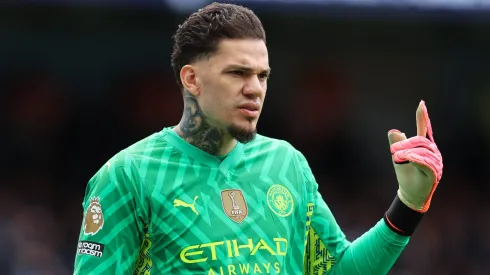 Ederson teve as negociações entre Man City e Al Nassr definidas.
