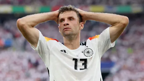 Thomas Müller lamenta eliminação da Alemanha para a Espanha na Euro 2024. (Photo by Alexander Hassenstein/Getty Images)
