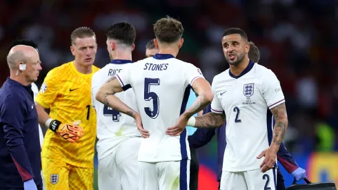 Eurocopa: Declan Rice e Jordan Pickford são flagrados discutindo em final. (Photo by Lars Baron/Getty Images)
