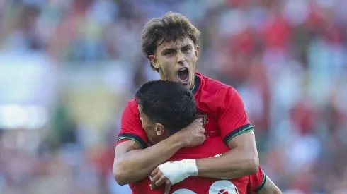 Longe do Barcelona, João Félix é avisado sobre negócio com gigante europeu. (Photo by Carlos Rodrigues/Getty Images)
