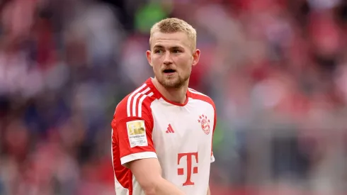 Alvo do Manchester United, De Ligt já sinalizou o desejo de atuar com a camisa do clube da Premier League. (Photo by Alexander Hassenstein/Getty Images)
