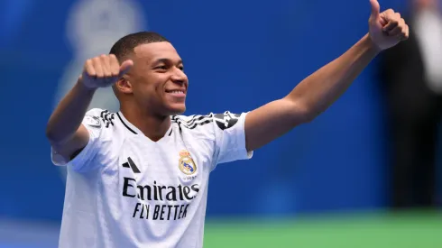 Escalação do Real Madrid terá mudança com Mbappé (Foto: David Ramos/Getty Images)
