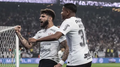 Corinthians reduz pedida e recebe proposta de R$ 98 milhões para vender atacante agora. Photo: Marco Galvão/Fotoarena/Imago
