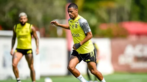 De La Cruz em treino do Flamengo. (Foto: Marcelo Cortes | CRF)
