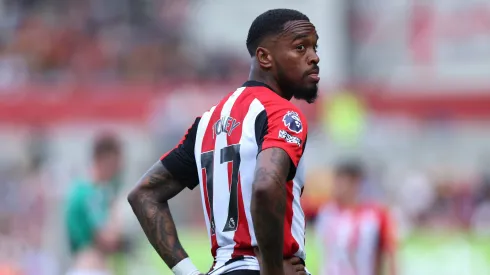 Ivan Toney, atacante do Brentford. (Photo by Eddie Keogh/Getty Images)
