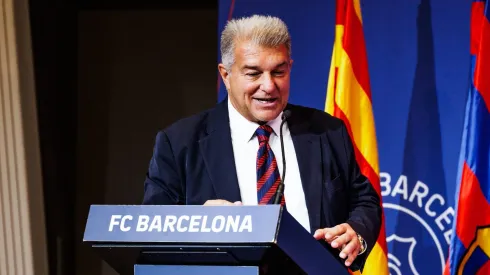 Joan Laporta estaria mirando craque da Eurocopa para o Barcelona.
