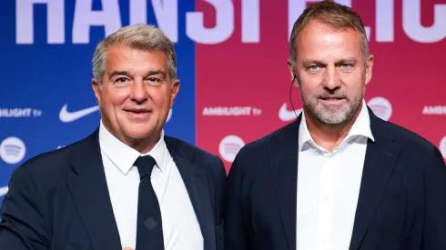 Barcelona de Laporta e Deco se aproxima de acordo de quase R$ 613 milhões. 
