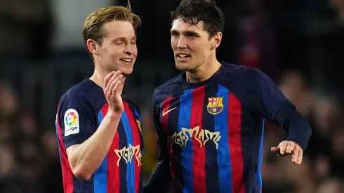 Hansi Flick dá aval e jogador do Barcelona pode assinar com o Manchester United. (Foto: Imago)
