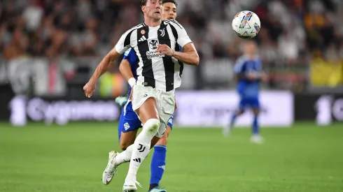 Dusan Vlahovic, camisa 9 da Juventus em estreia na Serie A (Foto: Valerio Pennicino/Getty Images)
