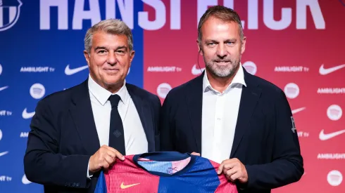 Barcelona pode ter ajuda da Nike para fechar com astro mundial; Laporta está ciente. 
