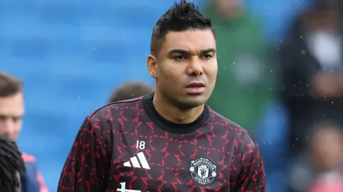 Casemiro com a camisa do Manchester United
