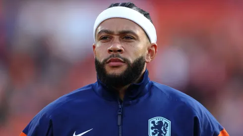 Memphis Depay acerta com o Corinthians até o final de 2026 (Photo by Dean Mouhtaropoulos/Getty Images)
