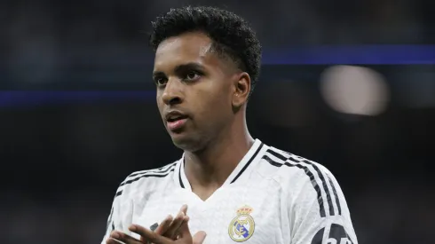 Rodrygo com a camisa do Real Madrid
