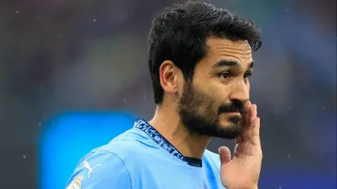 Ilkay Gundogan com a camisa do Manchester City.
