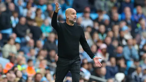 Pep Guardiola em partida pelo Manchester City
