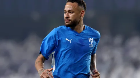 AL AIN, UNITED ARAB EMIRATES – OCTOBER 21:  Neymar warms up ahead of the AFC Champions League Elite match between Al Ain and Al-Hilal at Hazza bin Zayed Stadium on October 21, 2024 in Al Ain, United Arab Emirates.  (Photo by Francois Nel/Getty Images)
