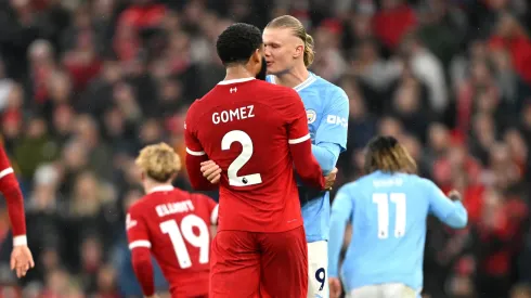 Haaland e Joe Gomez juntos em partida
