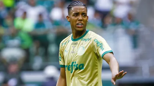 Vanderlan jogador do Palmeiras durante partida contra o Fluminense 
