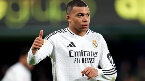 VILLARREAL, SPAIN – MARCH 15: Kylian Mbappe of Real Madrid gestures with a thumbs up during the LaLiga match between Villarreal CF and Real Madrid CF at Estadio de la Ceramica on March 15, 2025 in Villarreal, Spain. (Photo by Aitor Alcalde/Getty Images)
