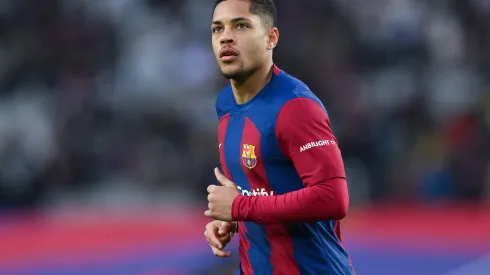 Vitor Roque teve bastidores revelados por Raphinha. Foto: David Ramos/Getty Images
