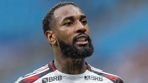 Gerson em campo pelo Flamengo
