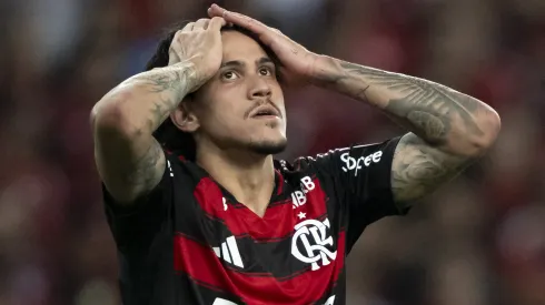 Pedro lamenta durante partida do Flamengo

