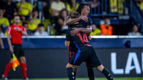 Jogadores do Barcelona festejam. Foto: Imago
