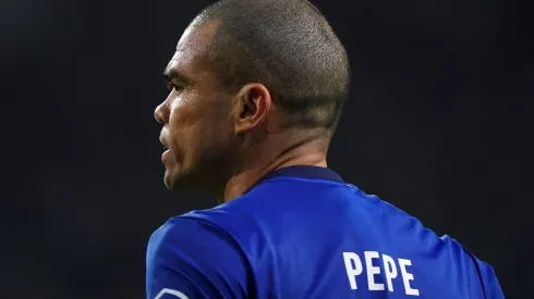 Pepe regressou ao Dragão, agora como adepto. Foto: Imago
