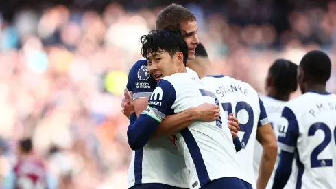 Tottenham festeja vitória frente ao West Ham. Foto: Imago
