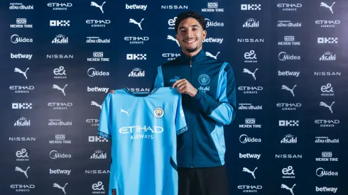 Omar Marmoush, novo jogador do Manchester City. Foto: Manchester City
