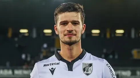 Tomás Handel é alvo do FC Porto. Foto: Vitória SC
