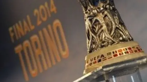 Should Wild Card Berths Be Offered in the Europa League to Teams Like Man United and AC Milan?