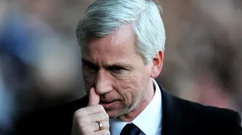 Newcastle's Alan Pardew Lowers Expectations By Setting Goal Of Mid-Table Finish
