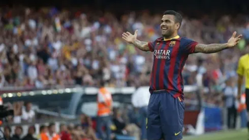 Dani Alves on the verge of contract extension with Barcelona