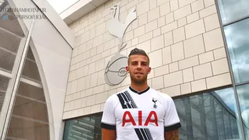 Spurs announce Toby Alderweireld signing