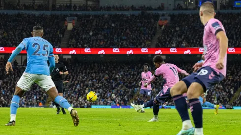 Manchester City suffer title hopes blow after draw against Everton