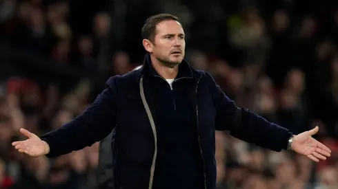 Man United beat Everton to pile pressure on Lampard