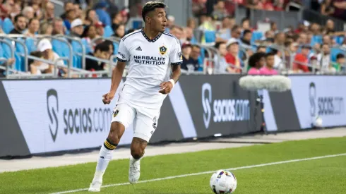 Julian Araujo finally moving to Barcelona, says report