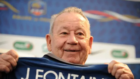 France legend Just Fontaine dies at 89