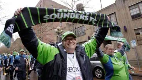 8 Celebrities Who Are True Hardcore Soccer Supporters