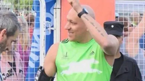 Newcastle United Midfielder Jonas Gutierrez Runs Marathon Despite Battling Cancer