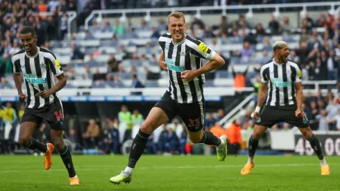 Newcastle smashes Brighton to approach UCL qualification