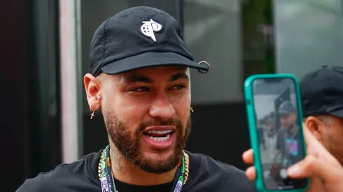 Neymar missing from PSG training due to bizarre reason